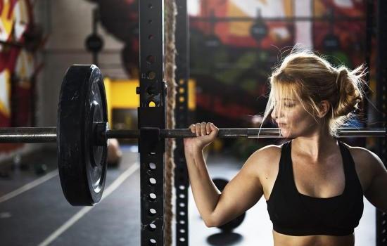 Treino de perna pesado para mulheres