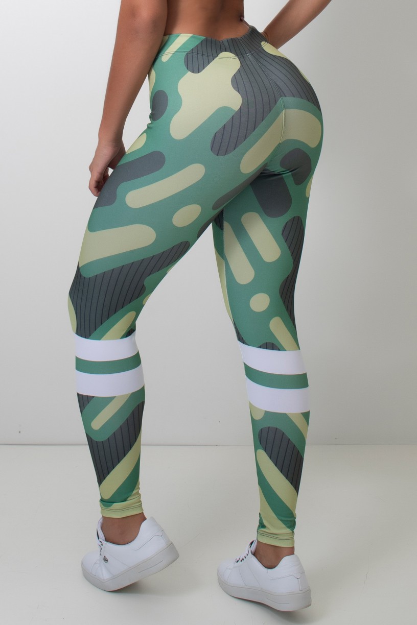 CA418-041-000_Calca_Feminina_Legging_Sublimada_Camouflage__Ref:_CAL418-041