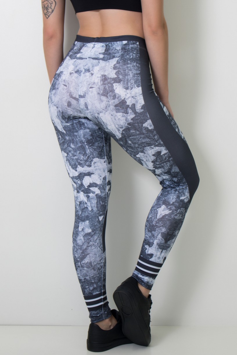 CA420-041-000_Calca_Feminina_Legging_Sublimada_Dark_Camo__Ref:_CAL420-041