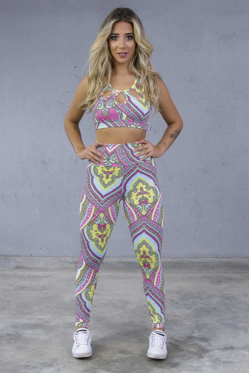 KS-F949-014_Conjunto_Top_Gota_e_Legging_Estampada_Indiano_Amarelo_Azul_e_Rosa__Ref:_KS-F949-014