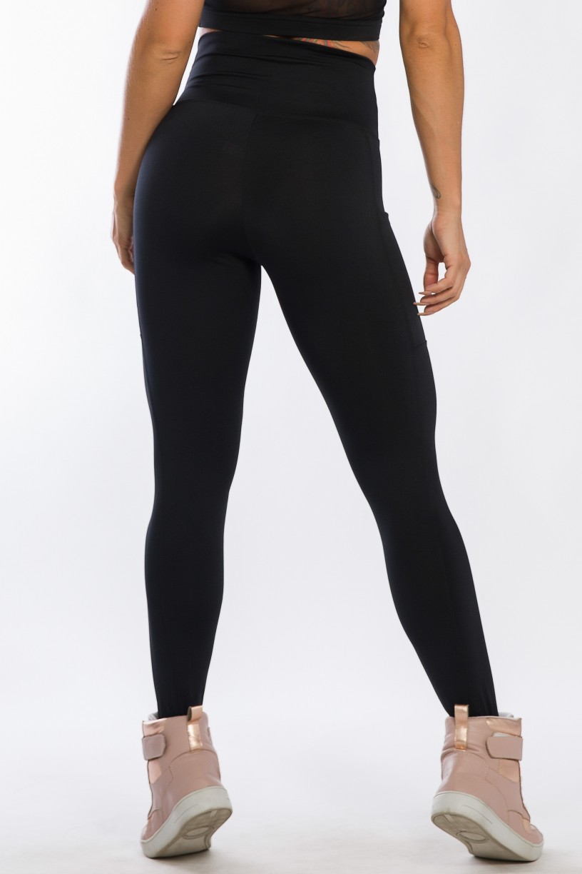 K2424-A_Calca_Legging_com_Bolso_Lateral_Preto__Ref:_K2424-A