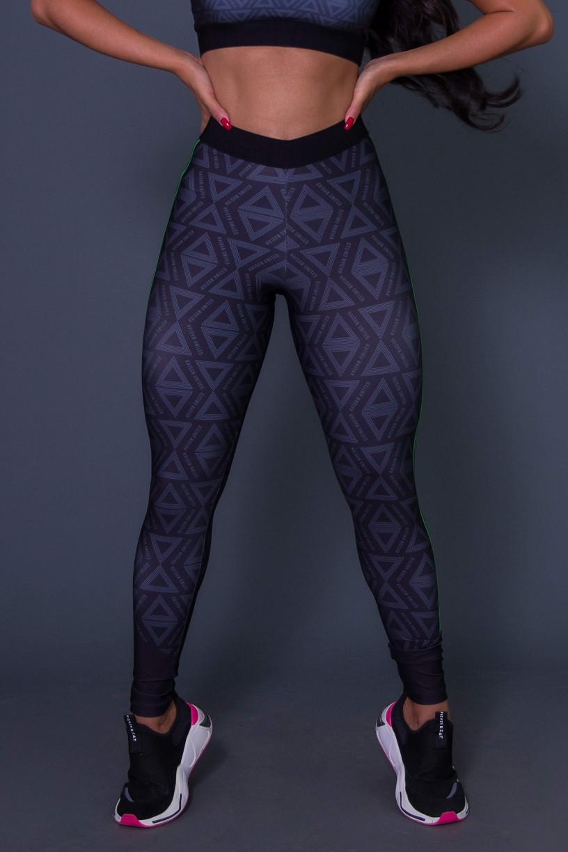K2670_Calca_Legging_Com_Cos_de_Elastico_Triangular_Objects__Ref:_K2670