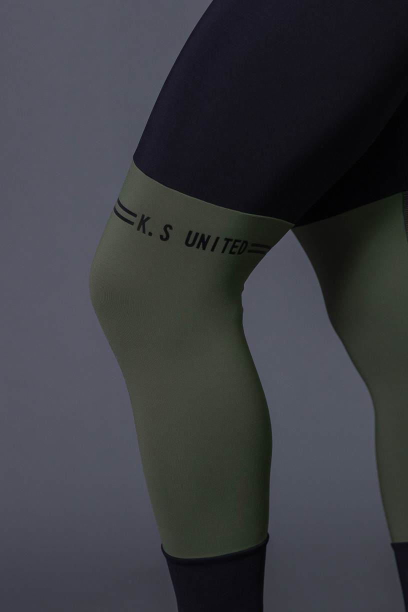 K2684-C_Calca_Legging_Fitness_com_Ponto_de_Cobertura_e_Silk_Preto__Verde_Militar__Ref:_K2684-C