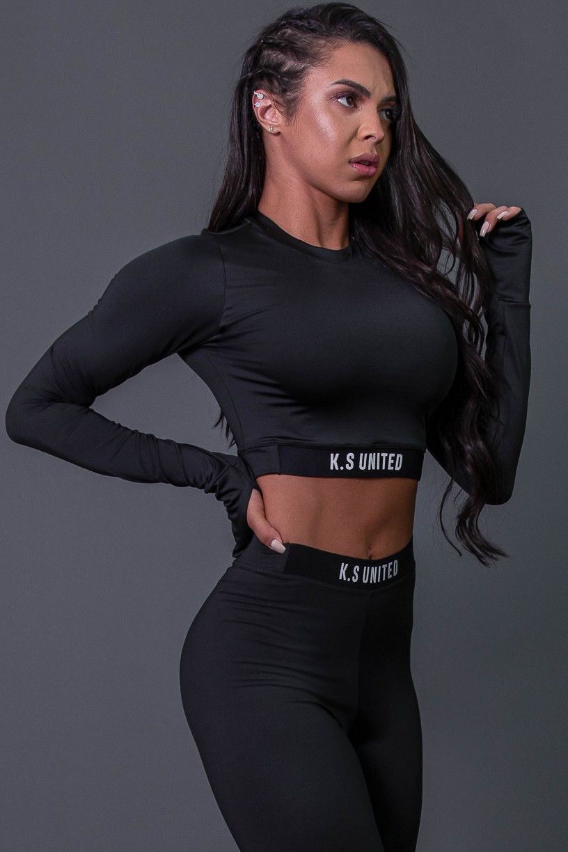 K2686-A_Cropped_Fitness_Manga_Longa_com_Silk_Preto__Branco__Ref:_K2686-A