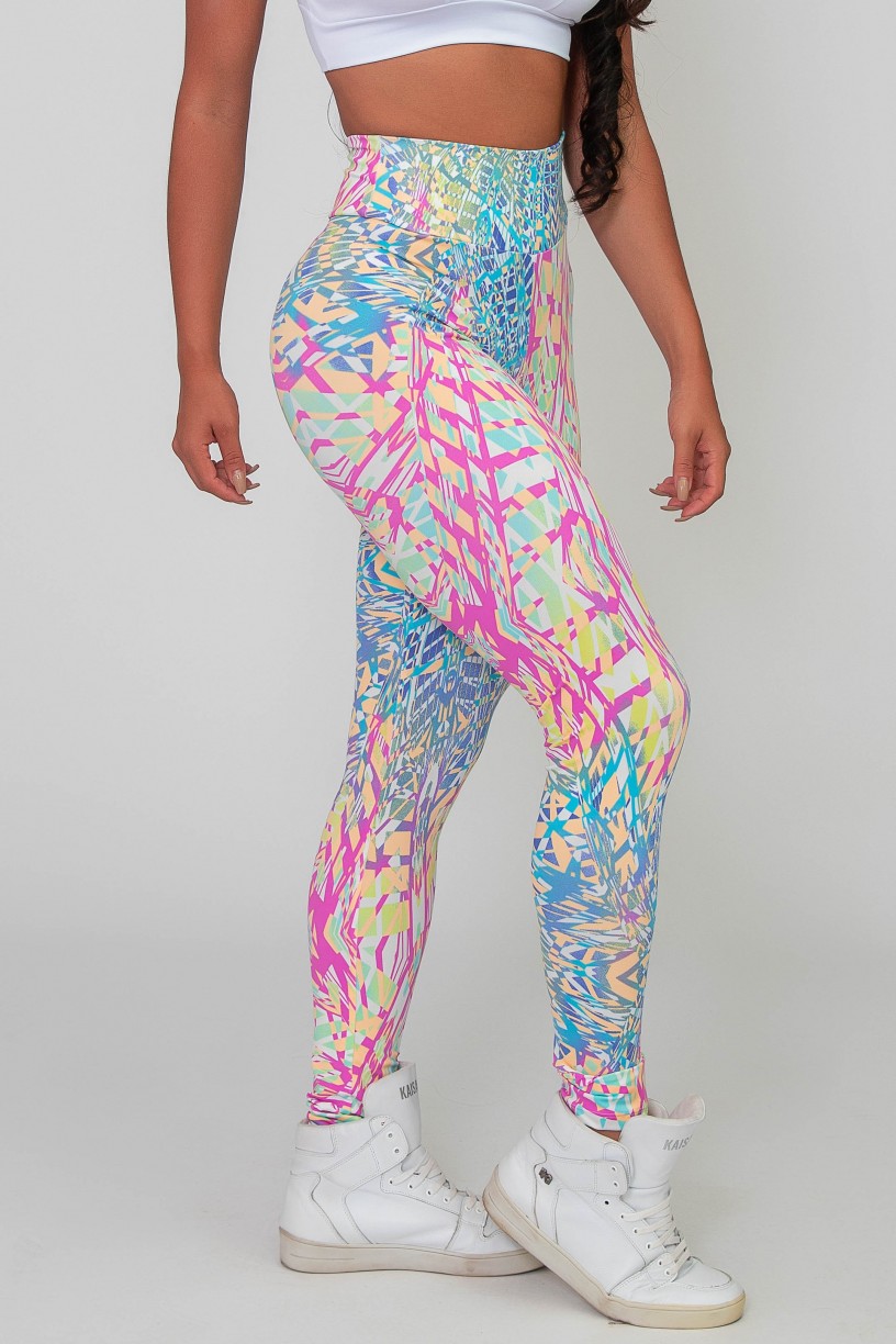 K2588-G_Calca_Legging_Basica_Estampada_Amarelo_com_Tracos_Azul_Rosa_e_Verde__Ref:_K2588-G