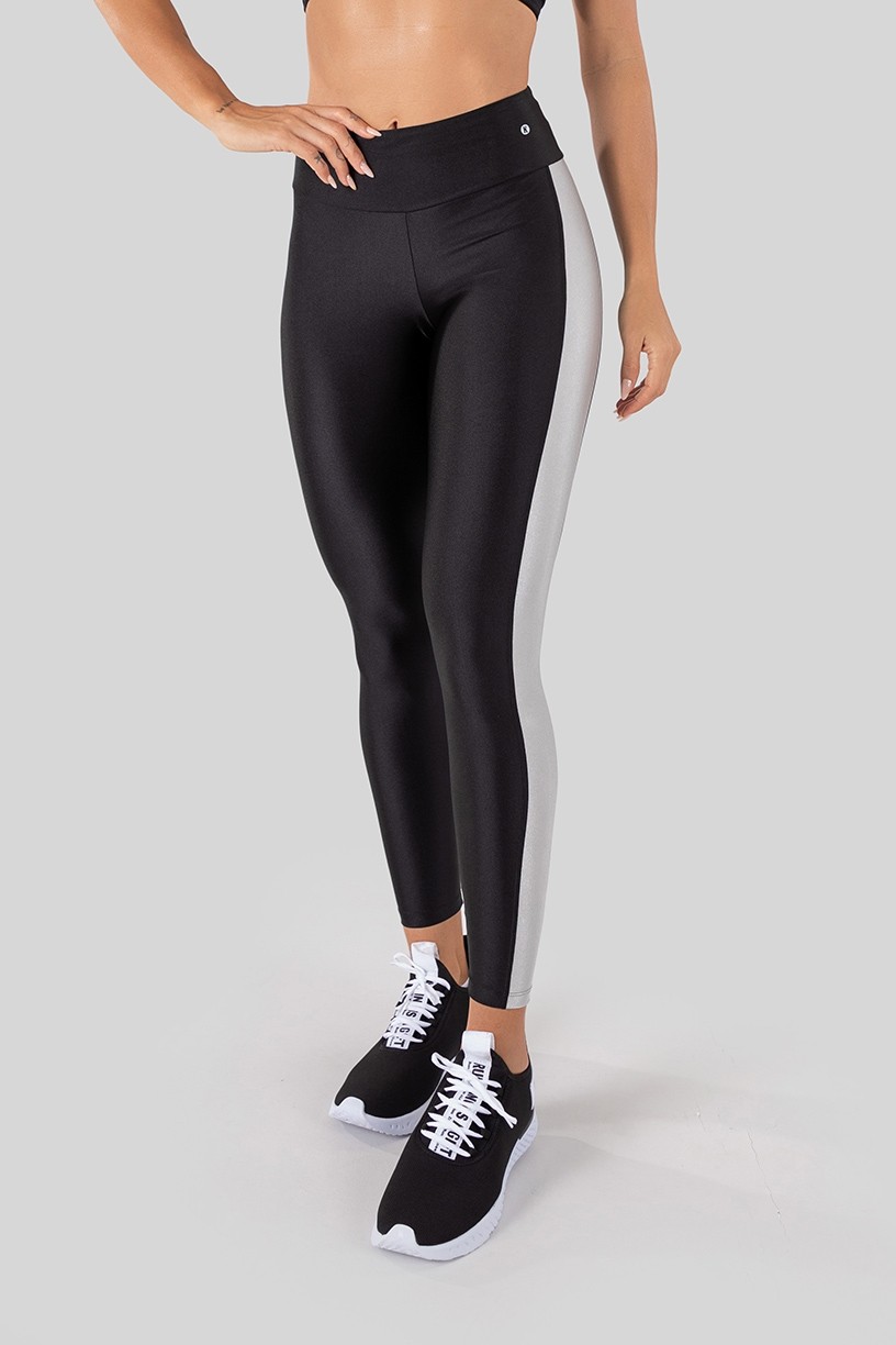 K3250-D_Calca_Legging_Tecido_Platinado_com_Faixa_Lateral_Preto__Prata__Ref:_K3250-D