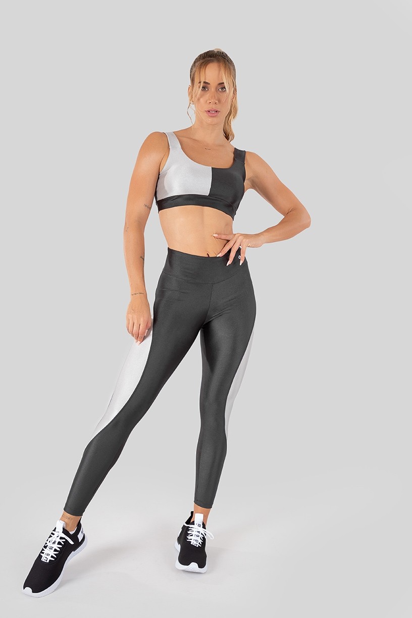 K3252-A_Calca_Legging_Tecido_Platinado_Bicolor_com_Recorte_Arredondado_Chumbo__Prata__Ref:_K3252-A