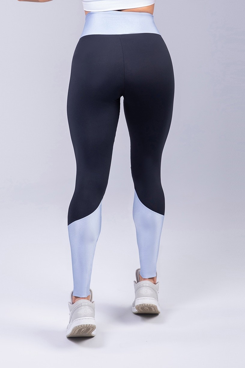 K3299-C_Calca_Legging_com_Cos_Duas_Cores_e_Vivo_Preto__Azul_Claro__Branco__Ref:_K3299-C