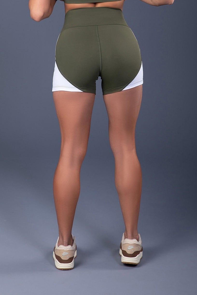 K3331-B_Short_com_Detalhe_Lateral_Verde_Militar__Branco__Cinza__Ref:_K3331-B