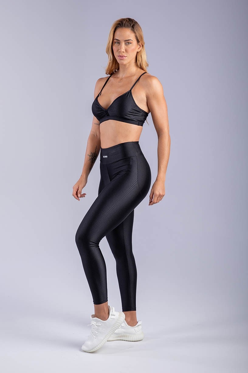 K3365-A_Calca_Legging_com_Recorte_Levanta_Bumbum_Preto__Ref:_K3365-A