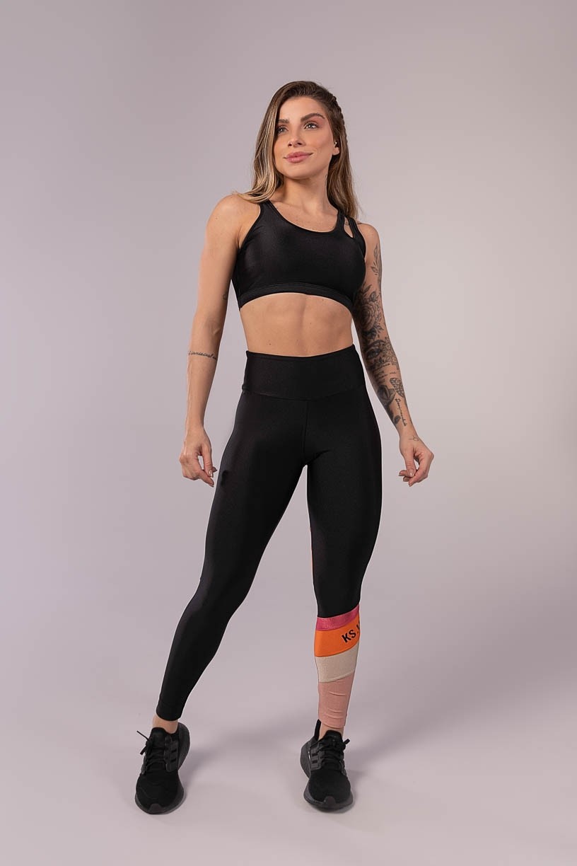 K3482-A_Calca_Legging_com_Recortes_Coloridos_Pespontados_Preto__Rosa__Laranja__Nude__Ref:_K3482-A