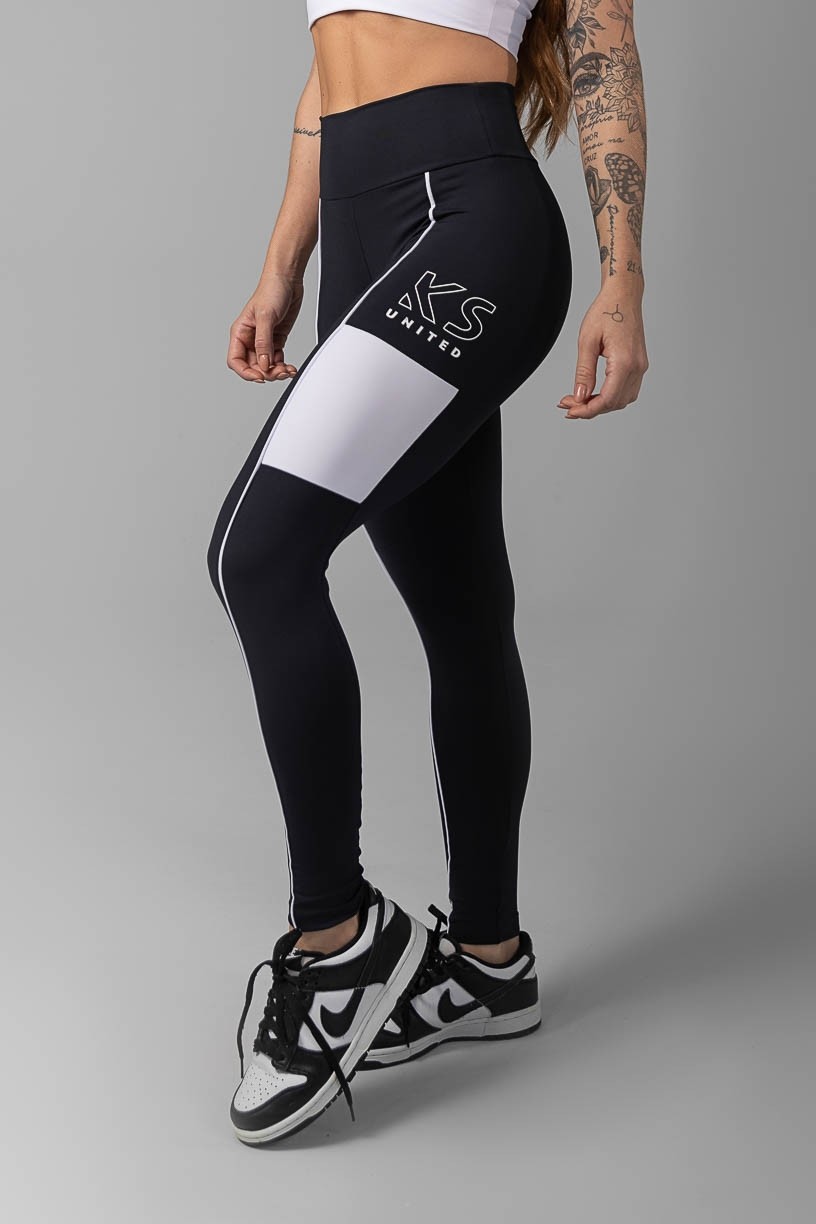 K3521-B_Calca_Legging_com_Recorte_Lateral_Preto__Branco__Ref:_K3521-B