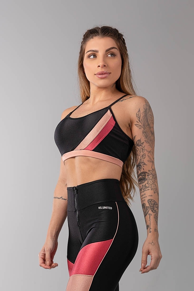 K3486-A_Top_com_Faixas_Diagonais_Preto__Rosa__Ref:_K3486-A