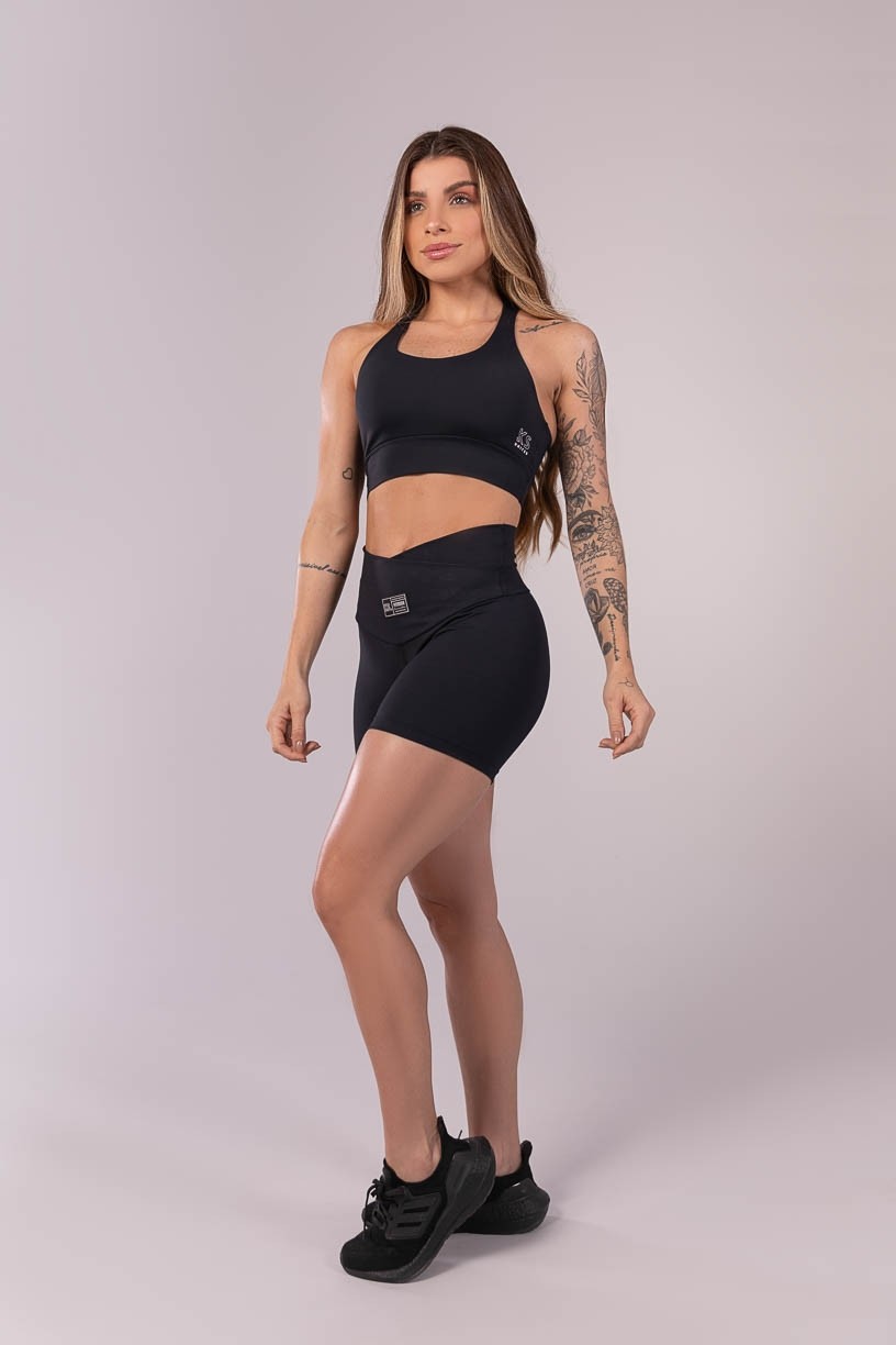 K3540-A_Short_com_Cos_Transpassado_Preto__Ref:_K3540-A