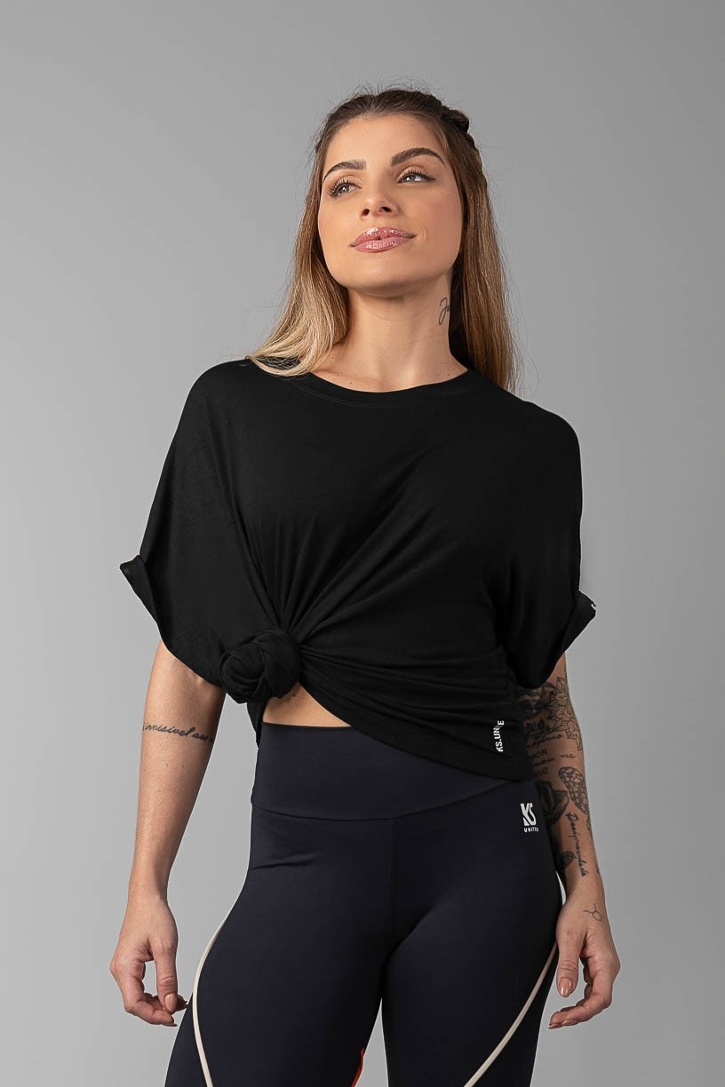 K3555-A_Blusa_Manga_Morcego_Preto__Ref:_K3555-A