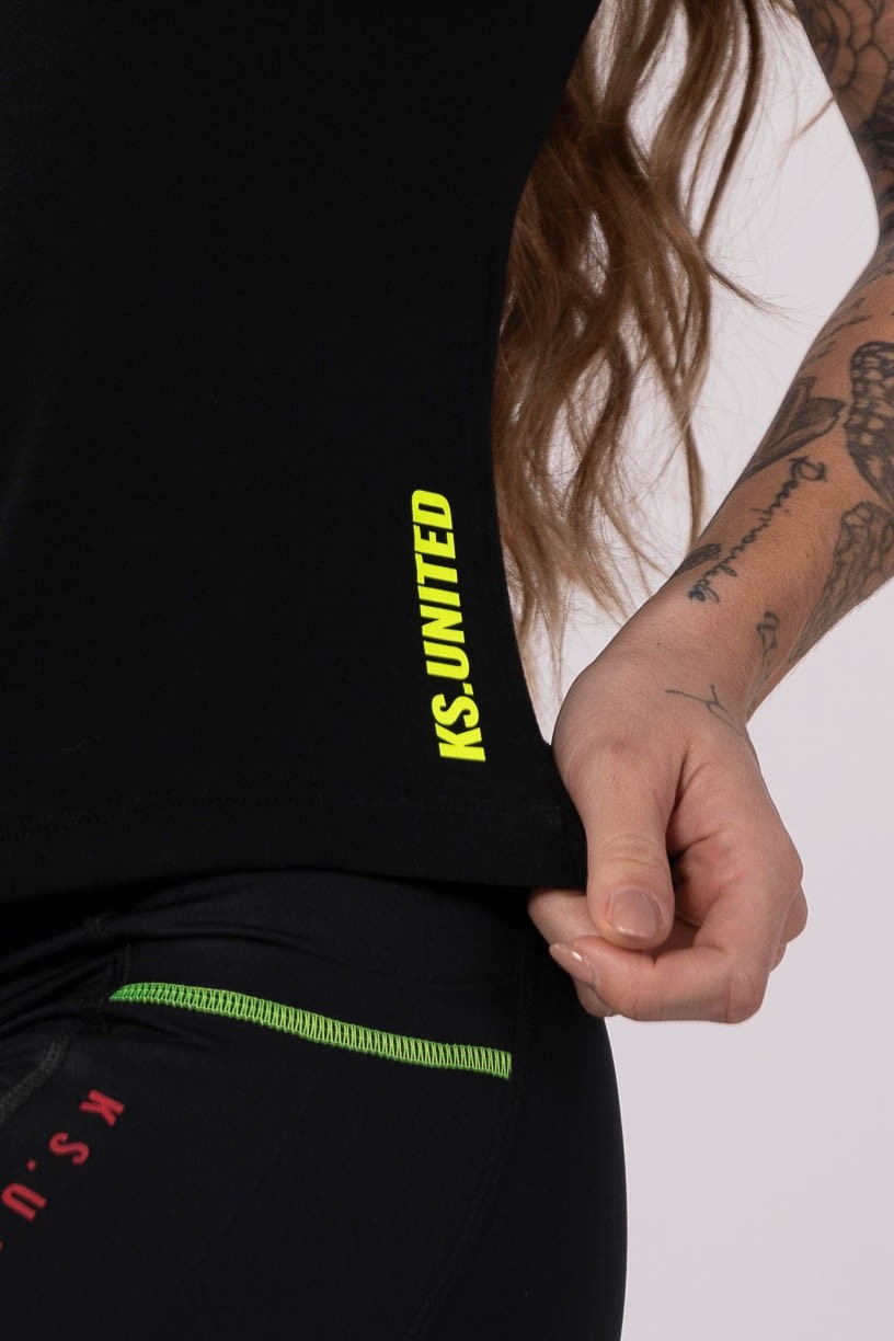 K3425-A_Camiseta_com_Alca_Fina_Preto__Ref:_K3425-A