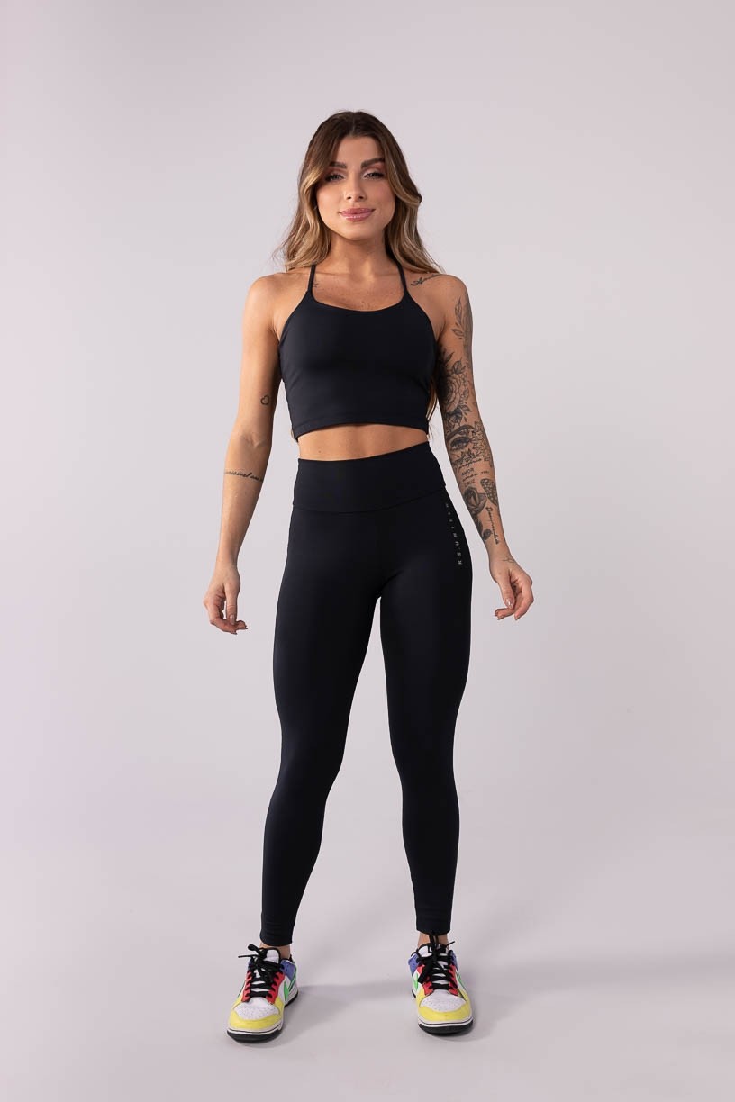 K3547-A_Calca_Legging_com_Recorte_no_Bumbum_Preto__Ref:_K3547-A