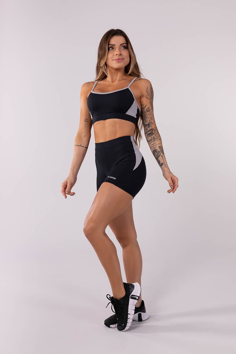 K3704-A_Short_com_Recorte_e_Cos_de_Elastico_Embutido_Preto__Cinza__Ref:_K3704-A