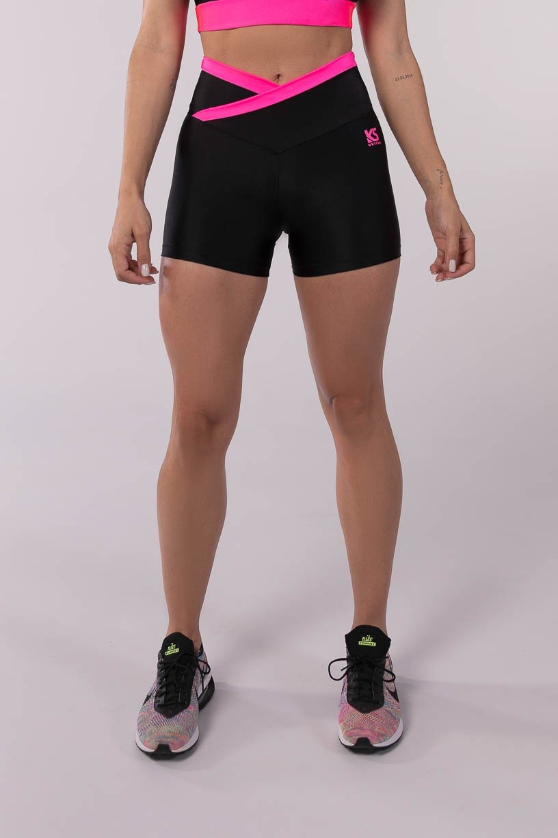 K3692-B_Short_com_Cos_Transpassado_Bicolor_Preto__Rosa_Neon__Ref:_K3692-B