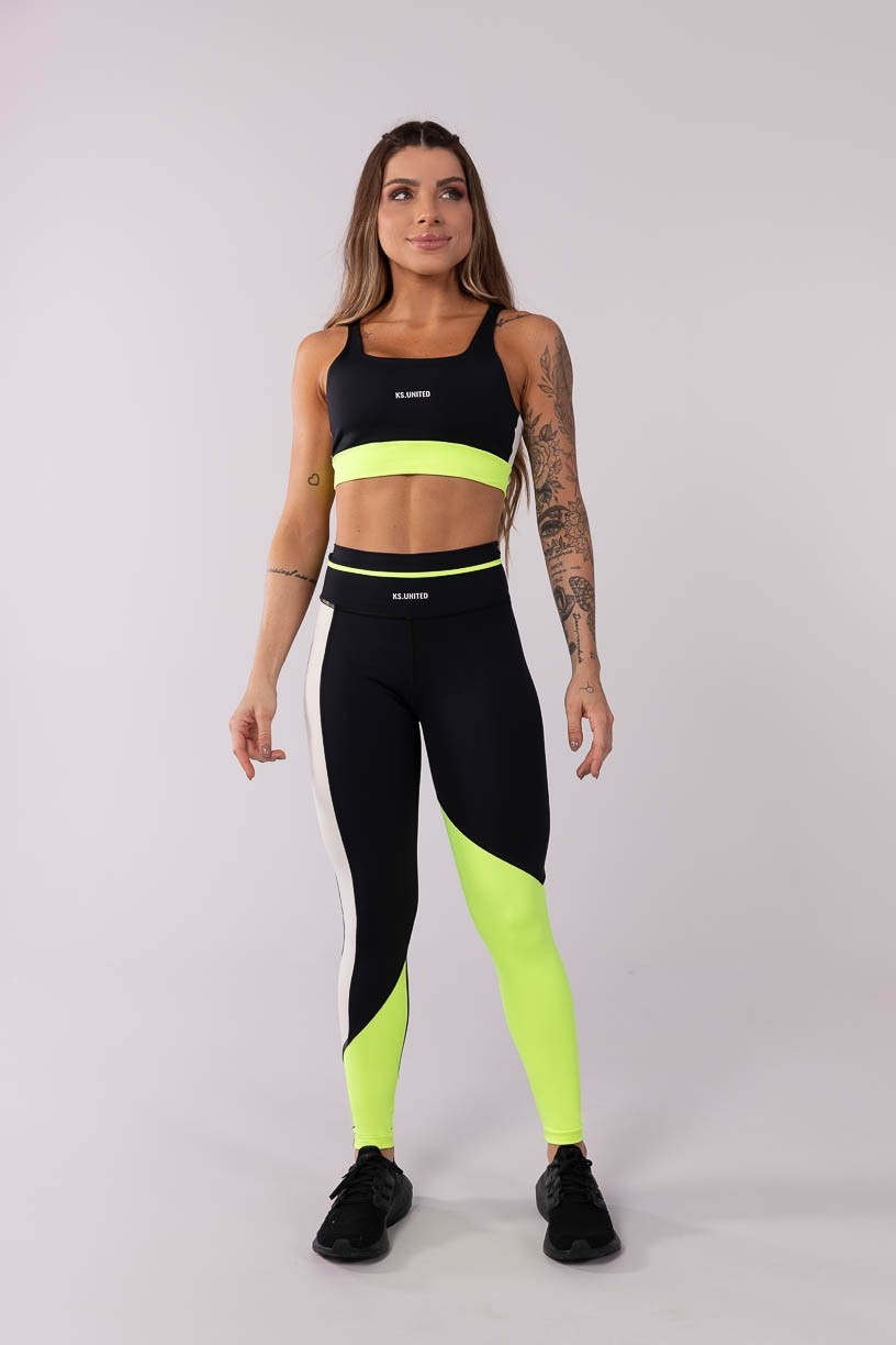 K3693-A_Top_Tricolor_com_Alca_Preto__Amarelo_Neon__Branco__Ref:_K3693-A