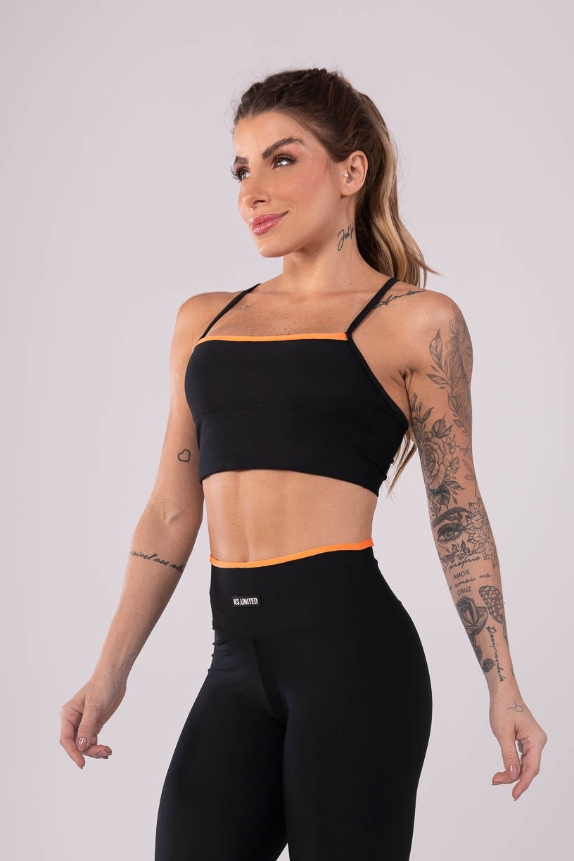 K3638-A_Top_com_Vira_no_Decote_Preto__Laranja__Ref:_K3638-A