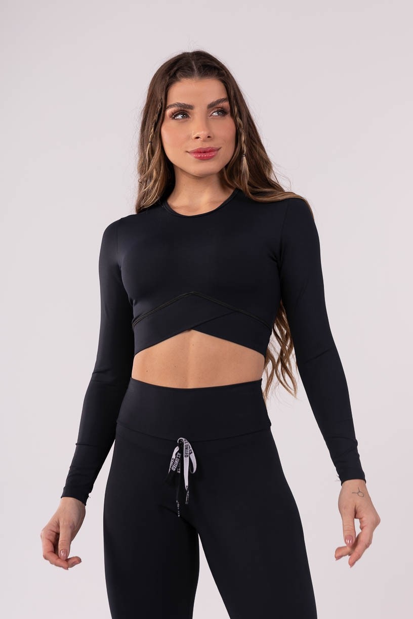 K3552-A_Cropped_Transpassado_Manga_Longa_Preto__Ref:_K3552-A