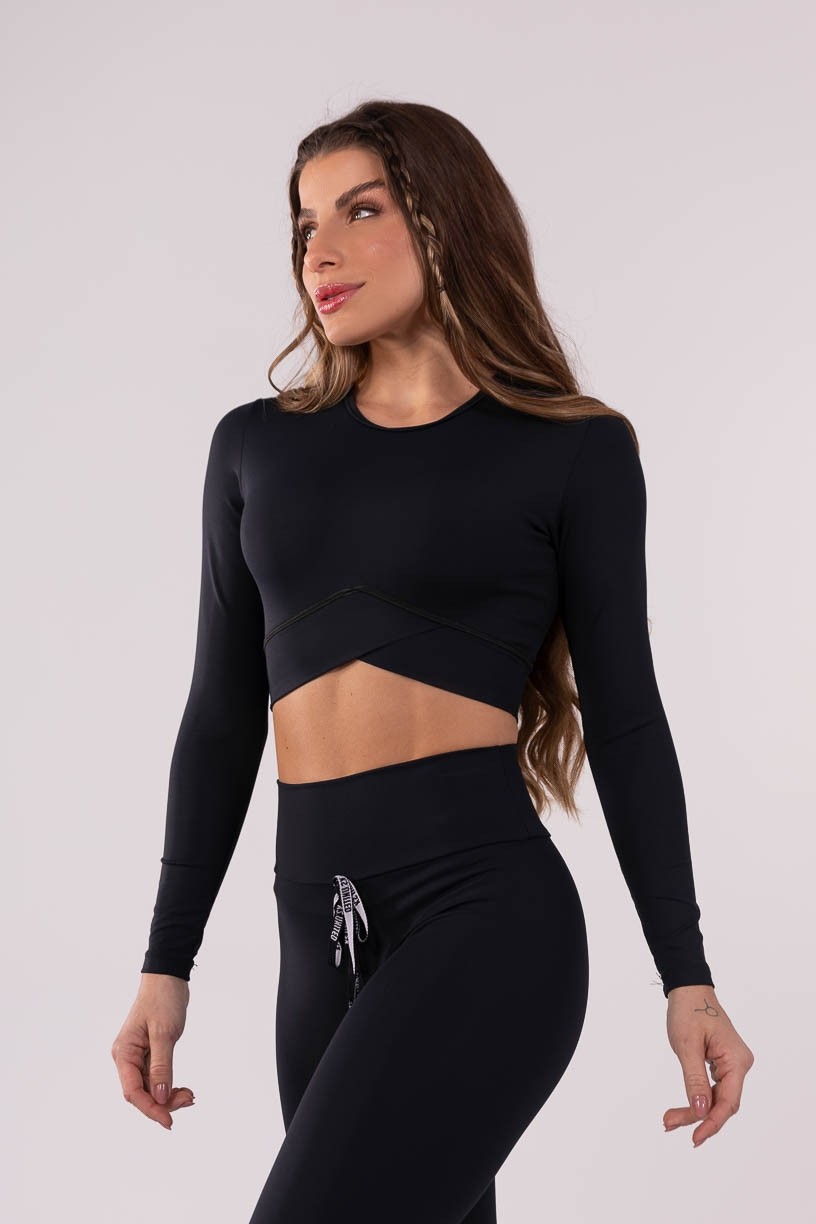 K3552-A_Cropped_Transpassado_Manga_Longa_Preto__Ref:_K3552-A