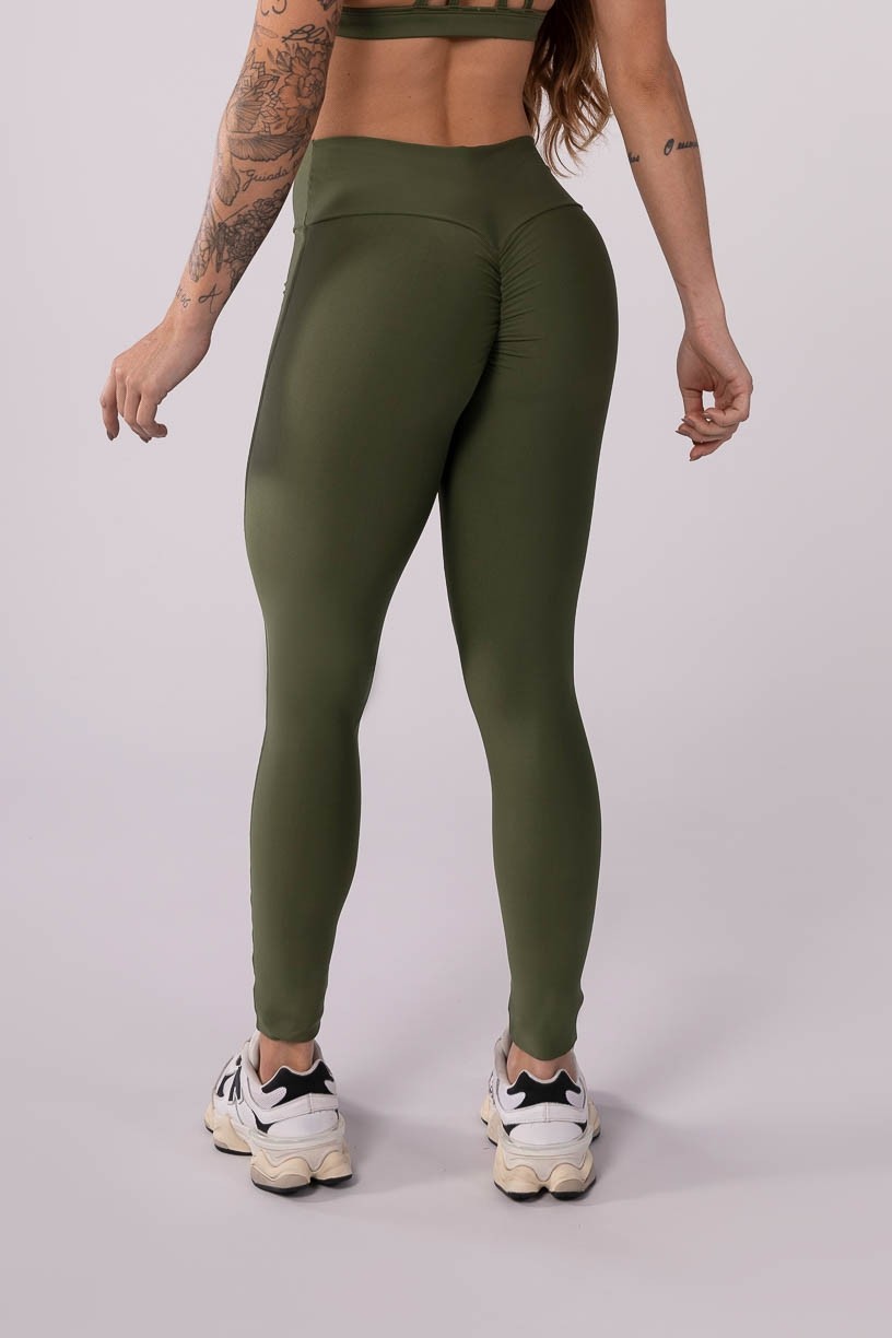 K3635-C_Calca_Legging_sem_Gancho_com_Franzido_Verde_Militar__Ref:_K3635-C