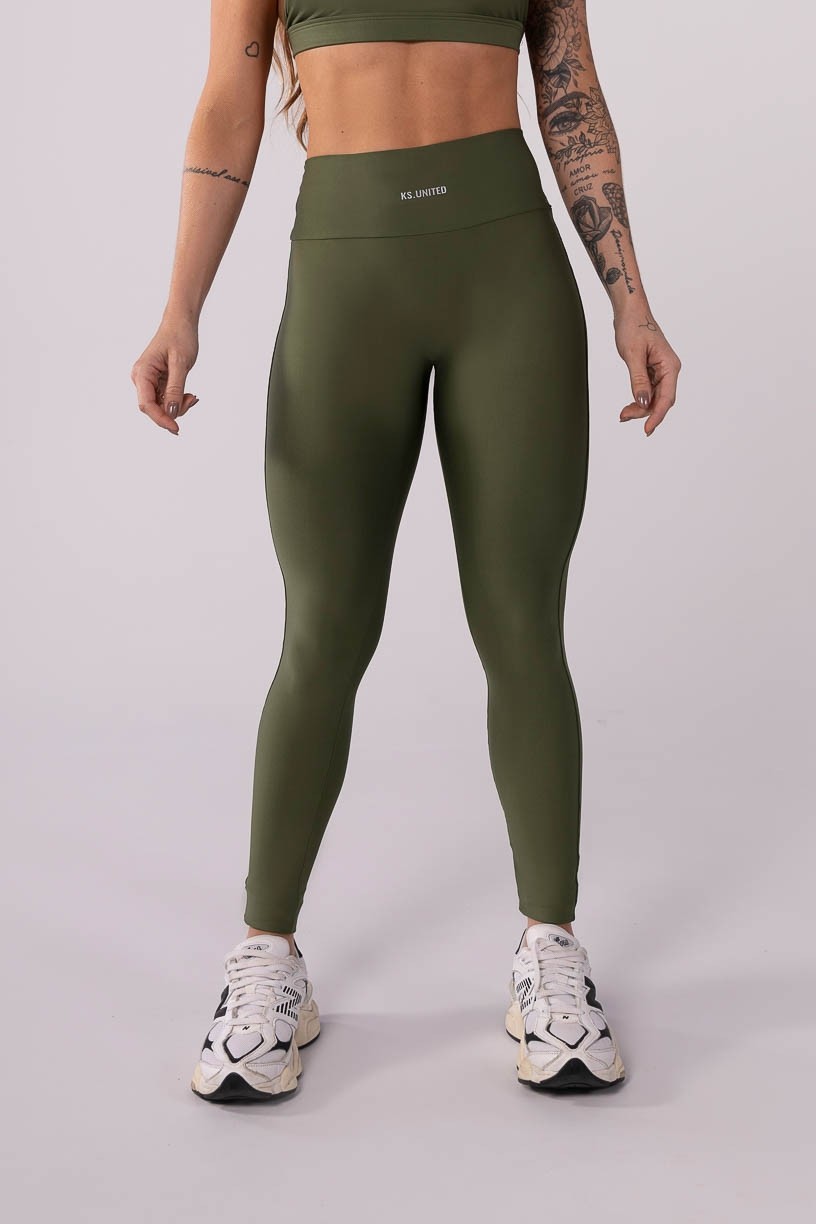 K3635-C_Calca_Legging_sem_Gancho_com_Franzido_Verde_Militar__Ref:_K3635-C