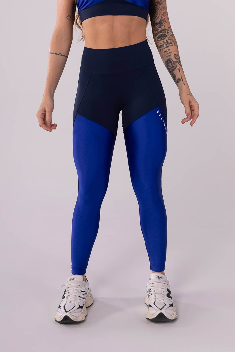 K3664-A_Calca_Legging_com_Recorte_com_Pesponto_Azul_Marinho__Azul__Ref:_K3664-A