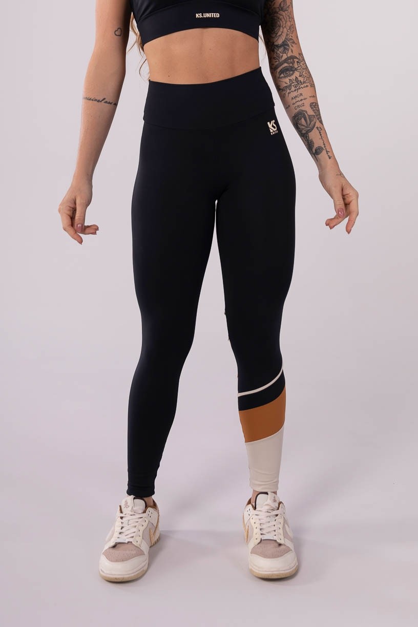 K3686-A_Calca_Legging_Tricolor_com_Vivo_Preto__Off-White__Marrom__Ref:_K3686-A