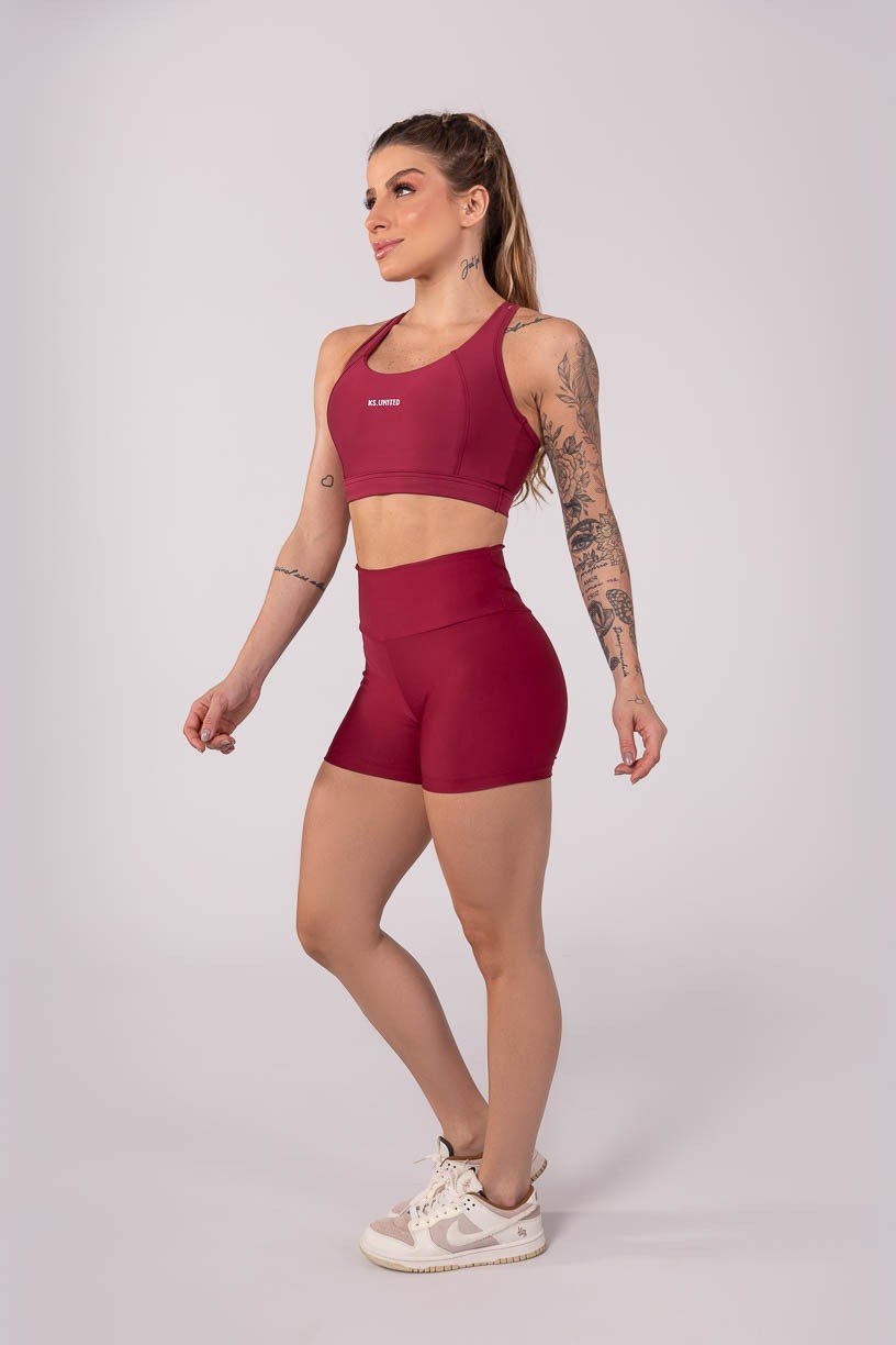 K3777-D_Short_com_Cobertura_no_Cos_Costas_Vinho__Ref:_K3777-D