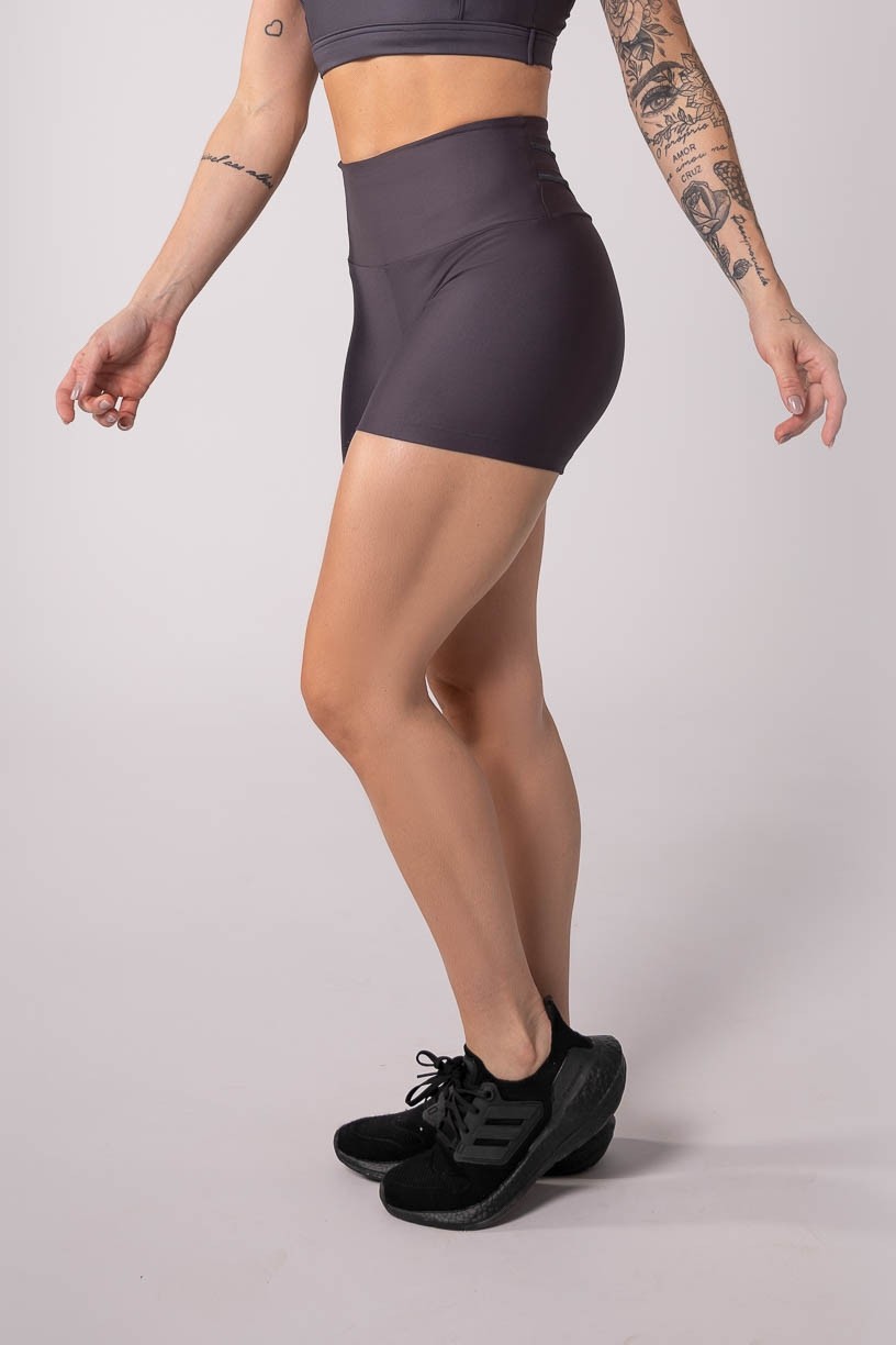 K3777-E_Short_com_Cobertura_no_Cos_Costas_Chumbo__Ref:_K3777-E