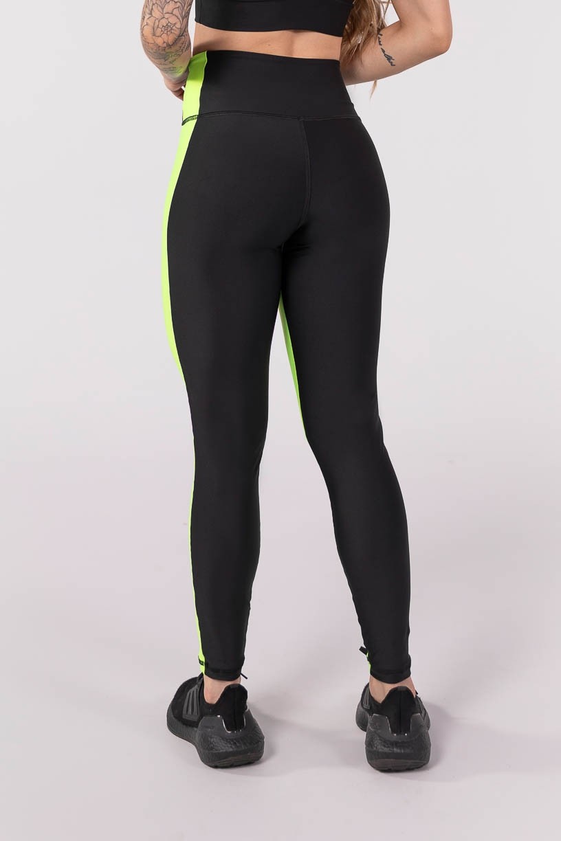 K3752-A_Calca_Legging_com_Faixa_Na_Lateral_e_Entrepernas_Preto__Amarelo_Neon__Ref:_K3752-A