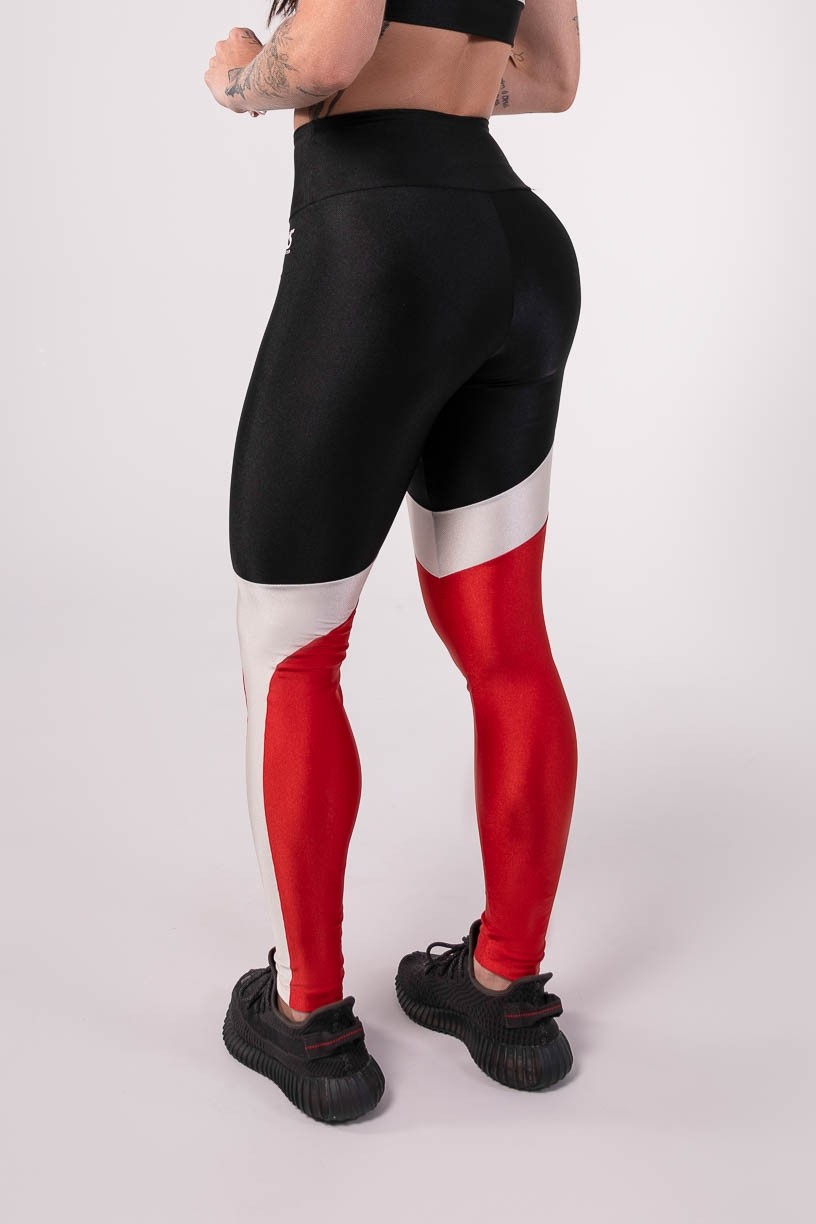 K3758-A_Calca_Legging_Tricolor_Assimetrica_Preto__Off-White__Vermelho__Ref:_K3758-A