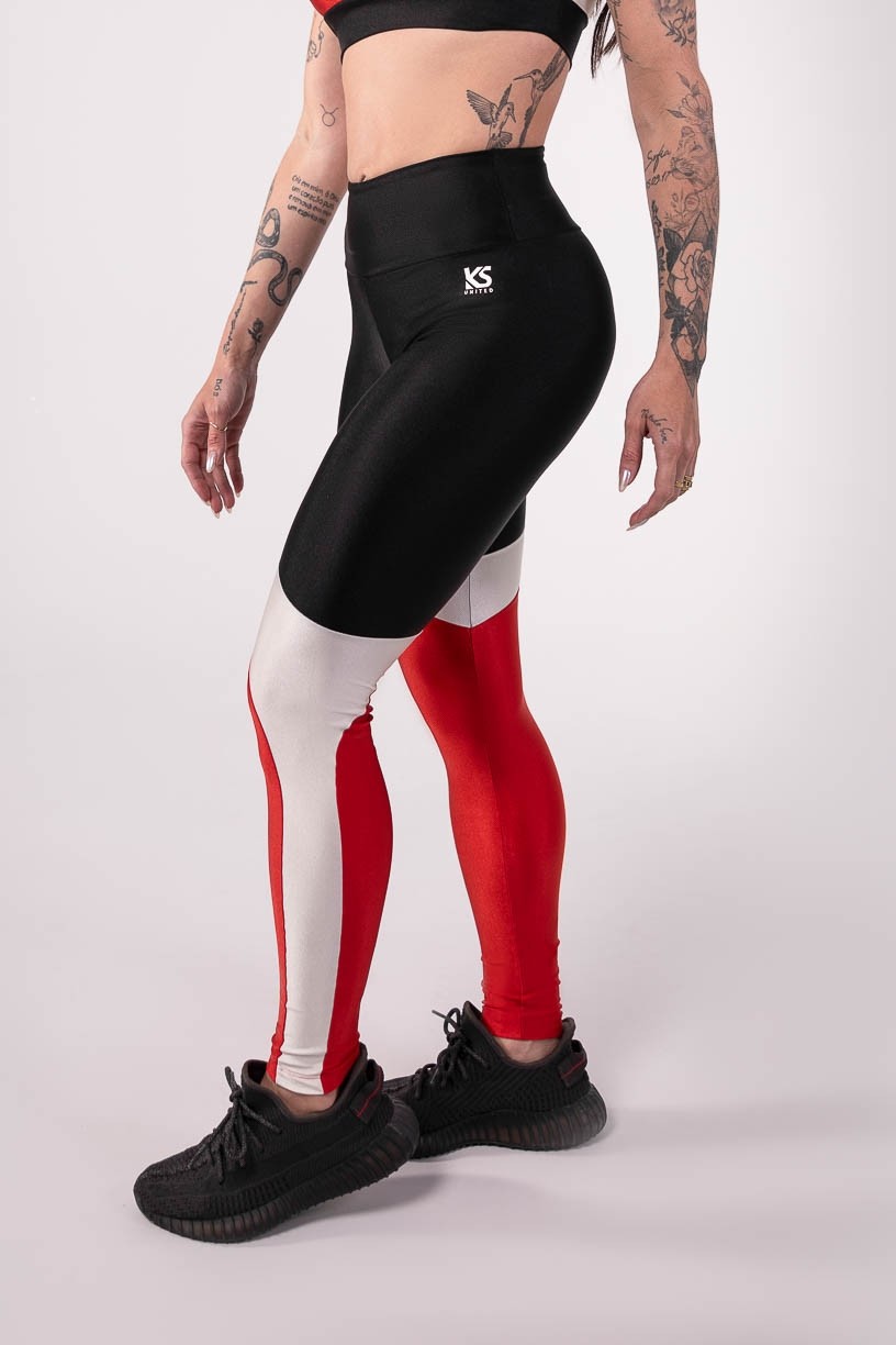 K3758-A_Calca_Legging_Tricolor_Assimetrica_Preto__Off-White__Vermelho__Ref:_K3758-A