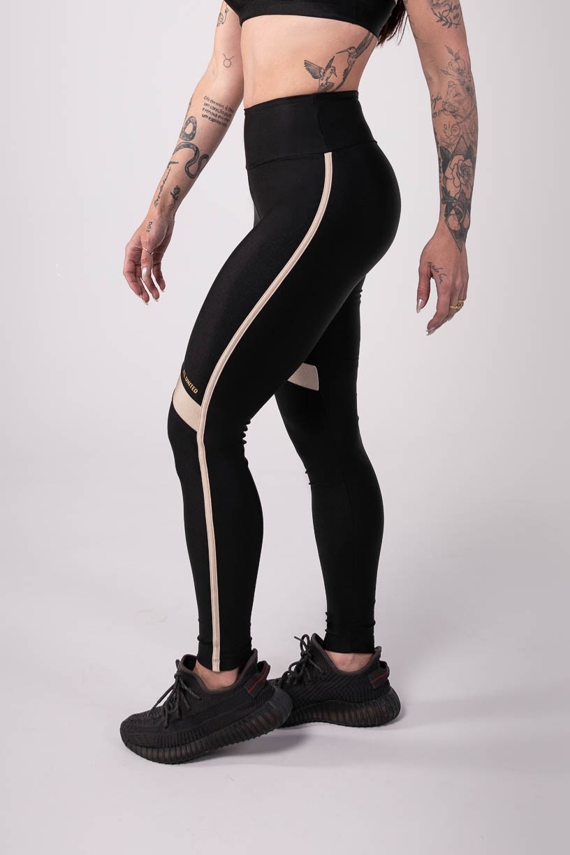 K3764-A_Calca_Legging_Assimetrica_com_Faixa_e_Chapado_Preto__Nude__Ref:_K3764-A