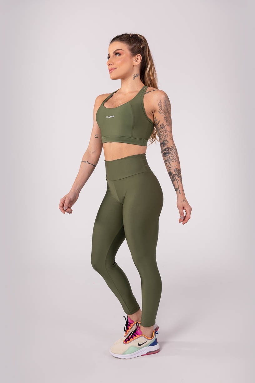 K3776-C_Calca_Legging_com_Cobertura_no_Cos_Costas_Verde_Militar__Ref:_K3776-C