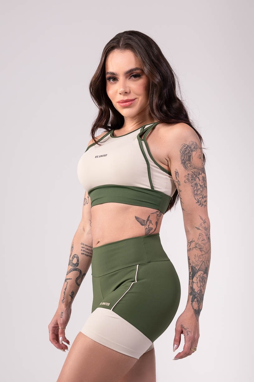 K3512-C_Top_com_Alcas_e_Detalhe_em_Vies_Off-White__Verde_Militar__Ref:_K3512-C