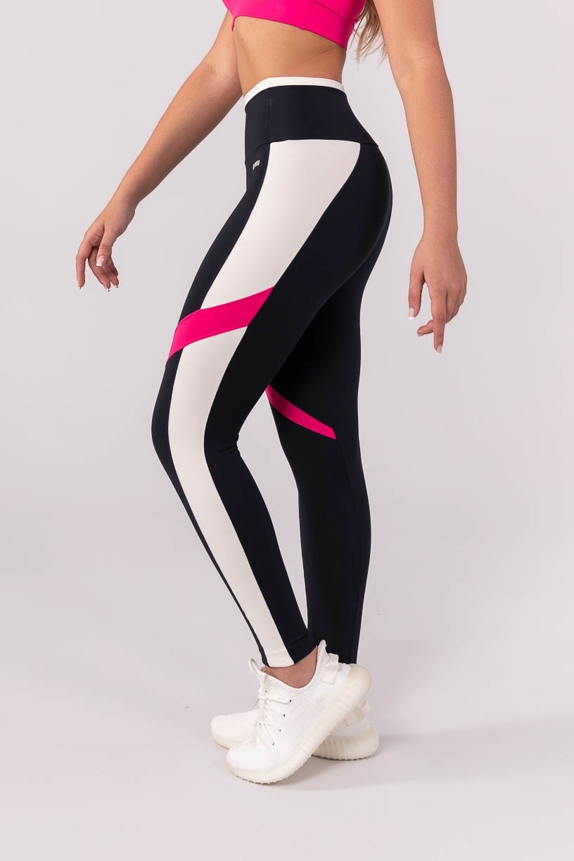 K3845-A_Calca_Legging_com_Recortes_Contrastantes_Preto__Off-White__Rosa__Ref:_K3845-A