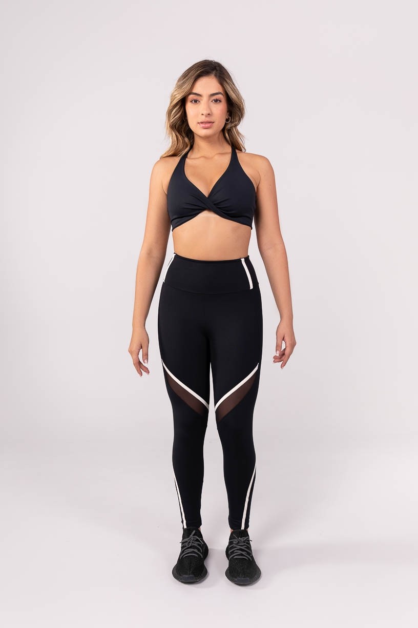 K3870-A_Calca_Legging_com_Recortes_em_Tule_e_Chapado_Preto__Off-White__Ref:_K3870-A