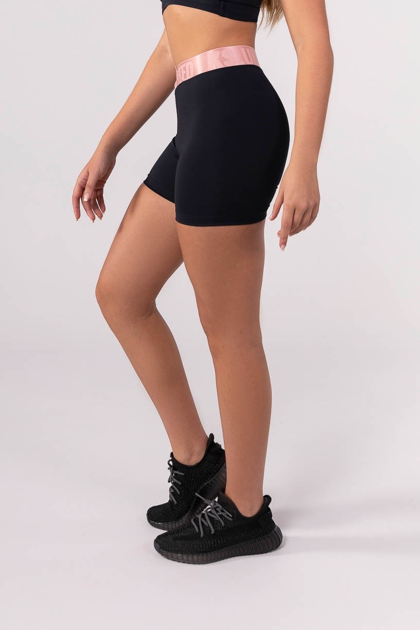 K3836-A_Short_com_Elastico_Personalizado_e_Vivo_Preto__Rosa__Ref:_K3836-A