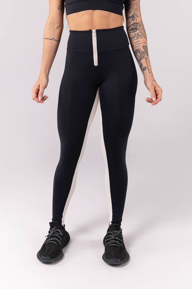 K3743-A_Calca_Legging_com_Recorte_e_Ziper_Preto__Off-White__Ref:_K3743-A