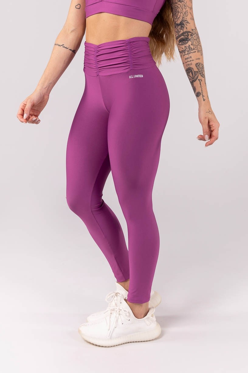 K3915-A_Calca_Legging_com_Franzido_no_Cos_Roxo__Ref:_K3915-A