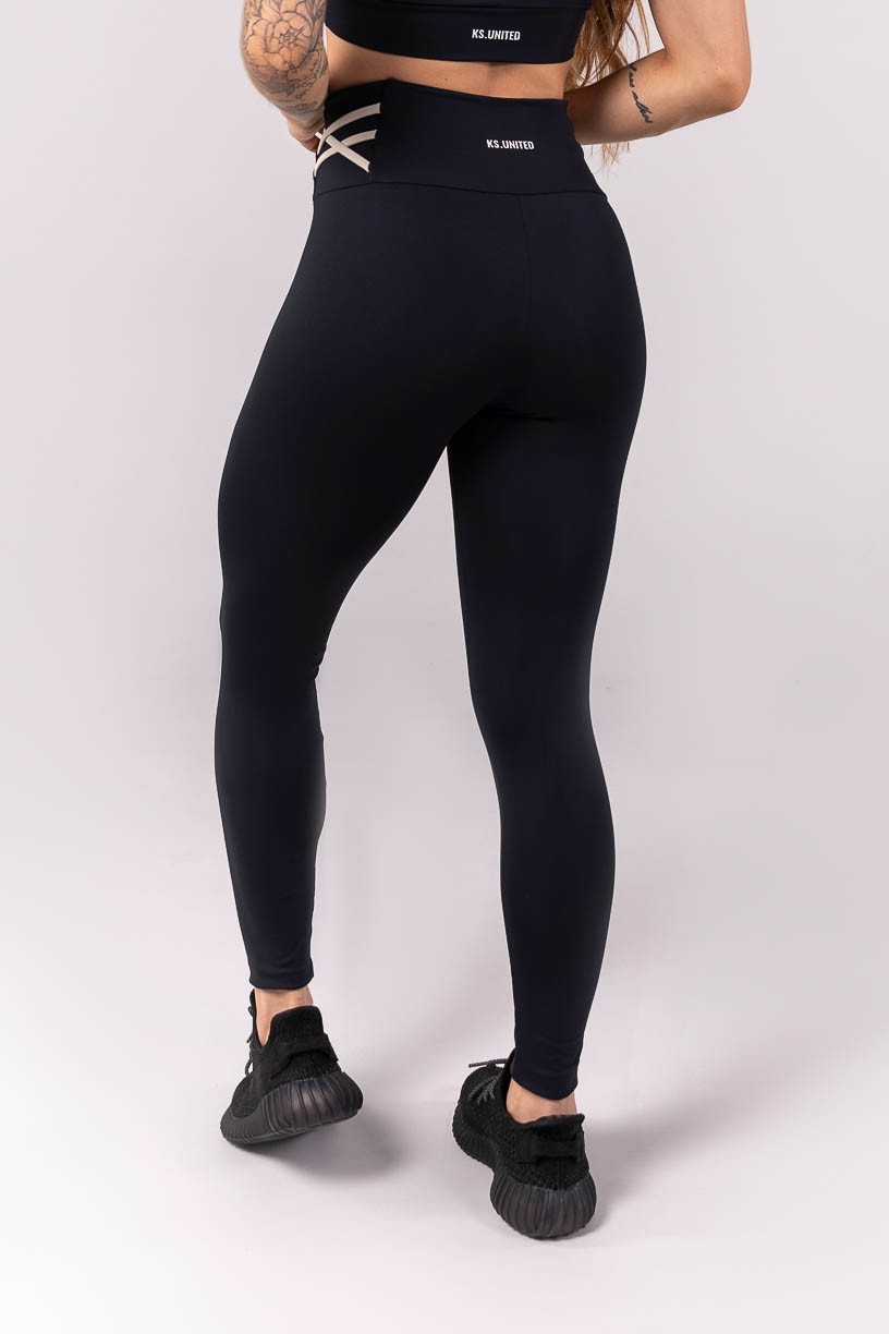 K3894-A_Calca_Legging_com_Trancado_no_Cos_Preto__Off-White__Ref:_K3894-A