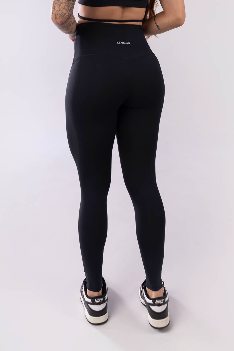 K3930-B_Calca_Legging_sem_Gancho_com_Cos_em_V_Preto__Ref:_K3930-B