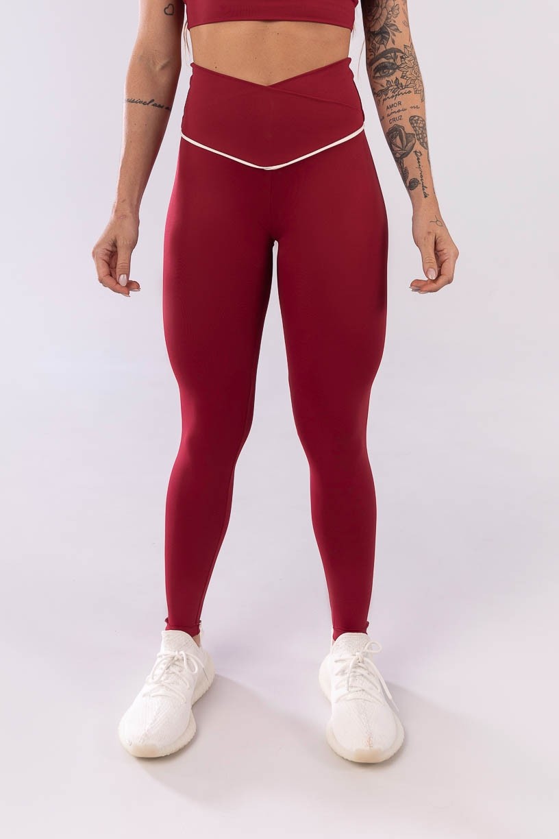 K3933-B_Calca_Legging_com_Faixa_no_Cos_Transpassado_Vinho__Off-White__Ref:_K3933-B