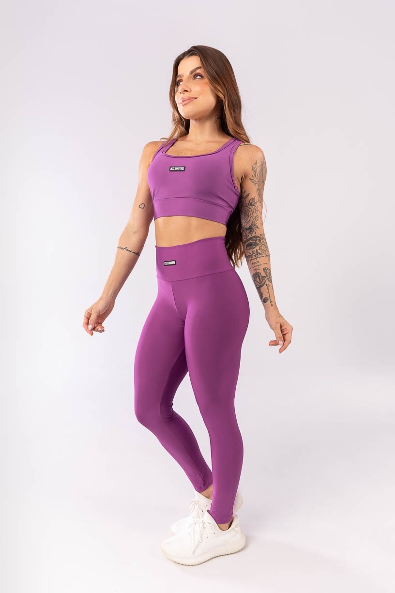 K3938-A_Calca_Legging_com_Detalhe_de_Trancado_no_Cos_Roxo_Roxo__Ref:_K3938-A