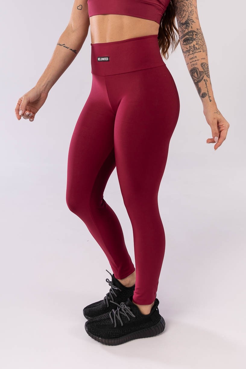 K3938-B_Calca_Legging_com_Detalhe_de_Trancado_no_Cos_Roxo_Vinho__Ref:_K3938-B