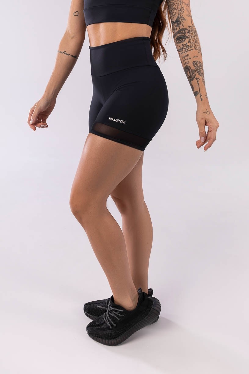 K3935-A_Short_com_Barra_de_Tule_Preto__Ref:_K3935-A